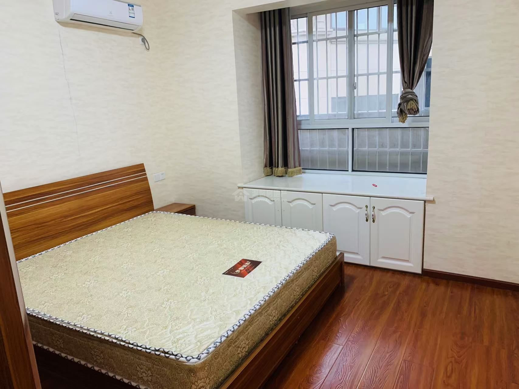 M-11028二手房图片