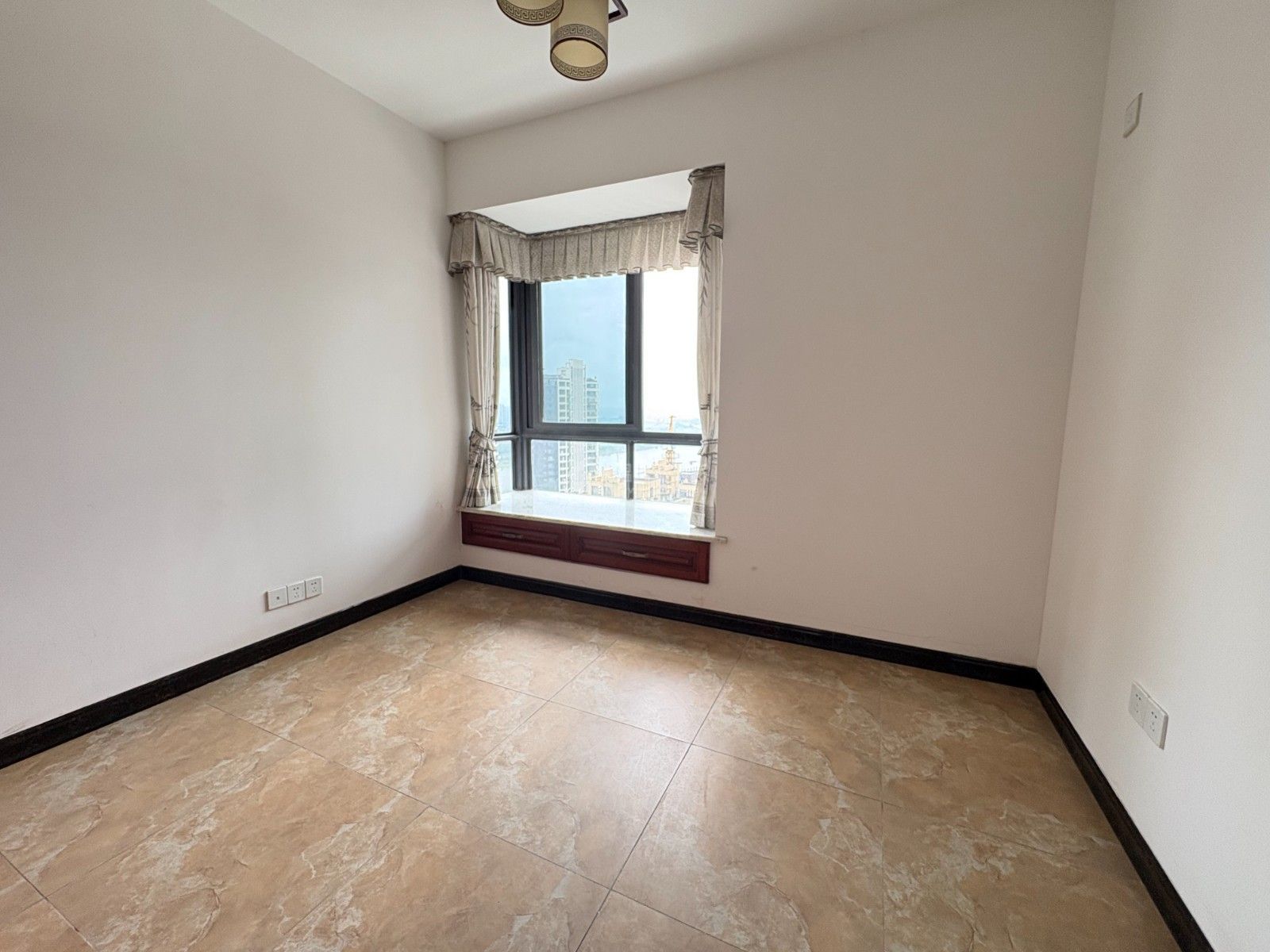 M-11706二手房图片