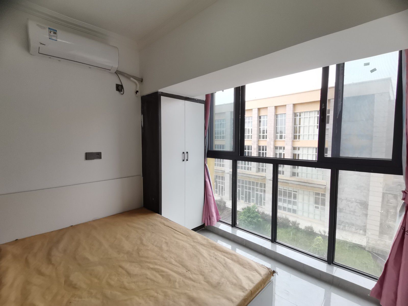 M-13573二手房图片