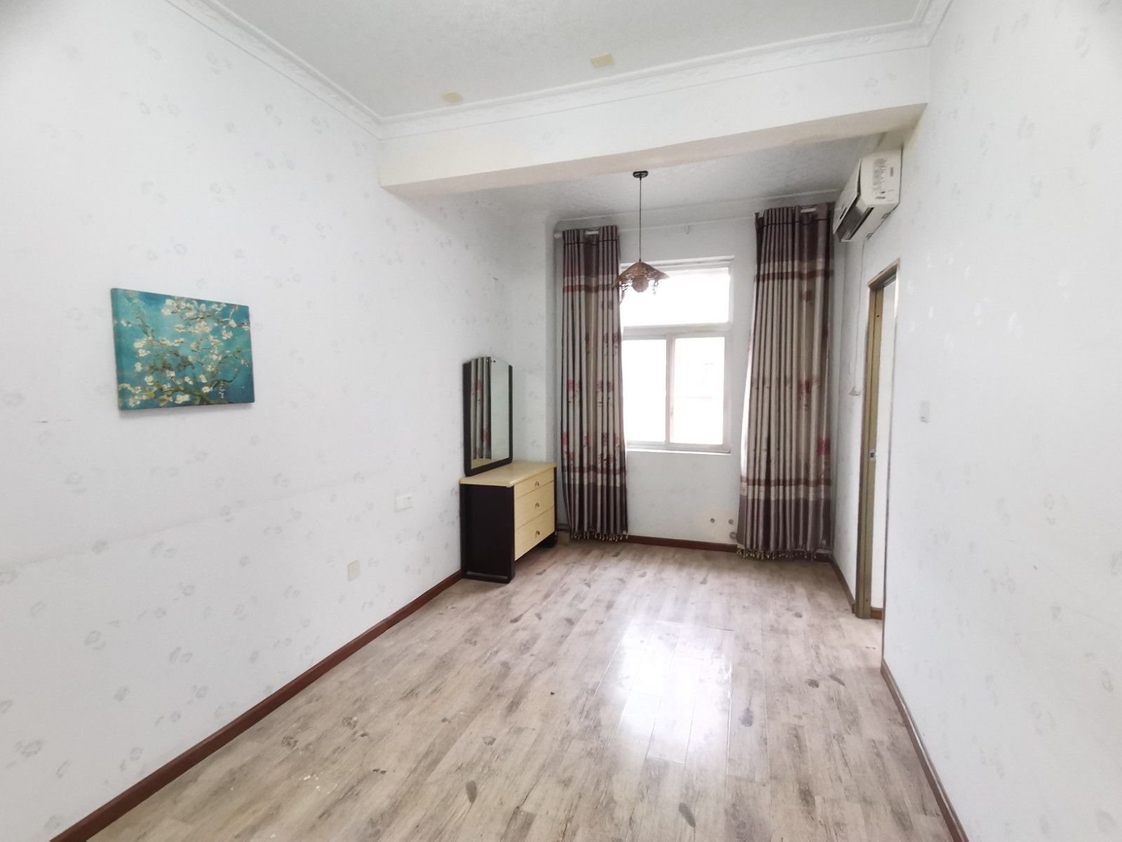 M-15713二手房图片