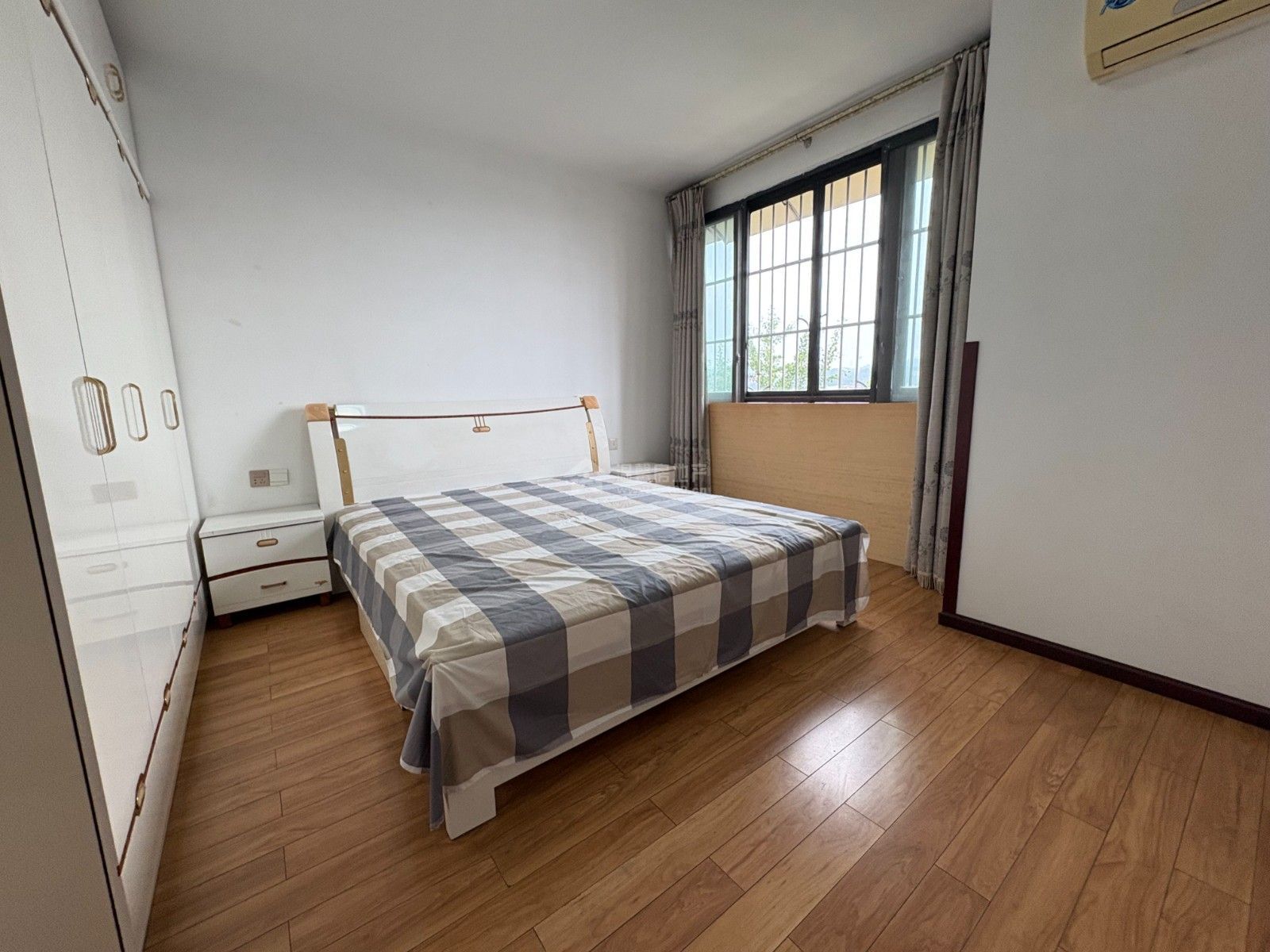 M-16242二手房图片