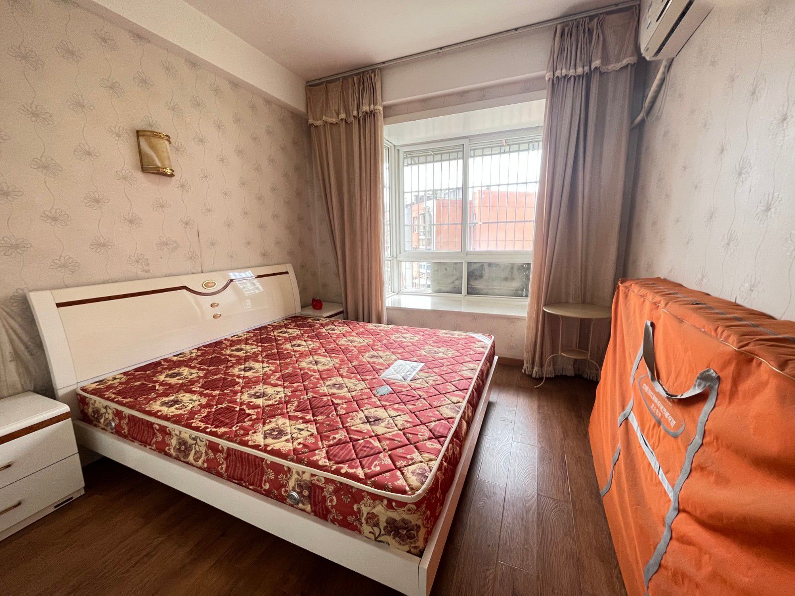 M-18077二手房图片