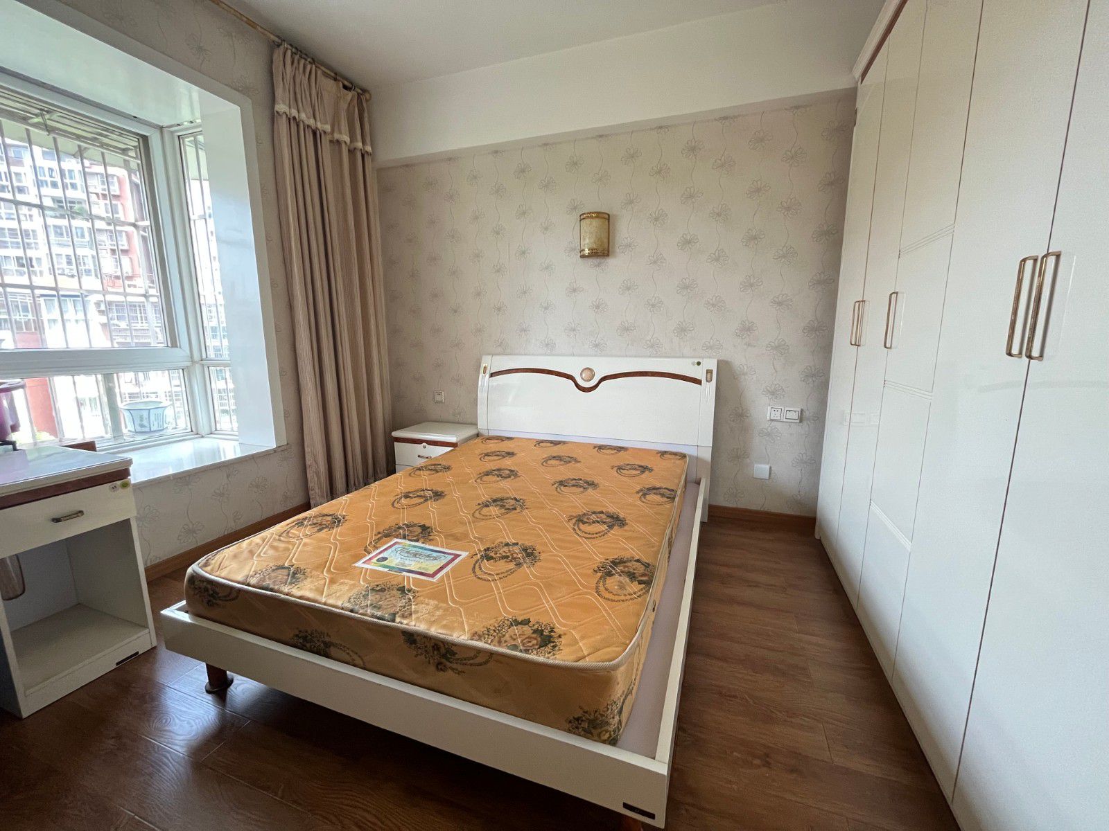 M-18077二手房图片