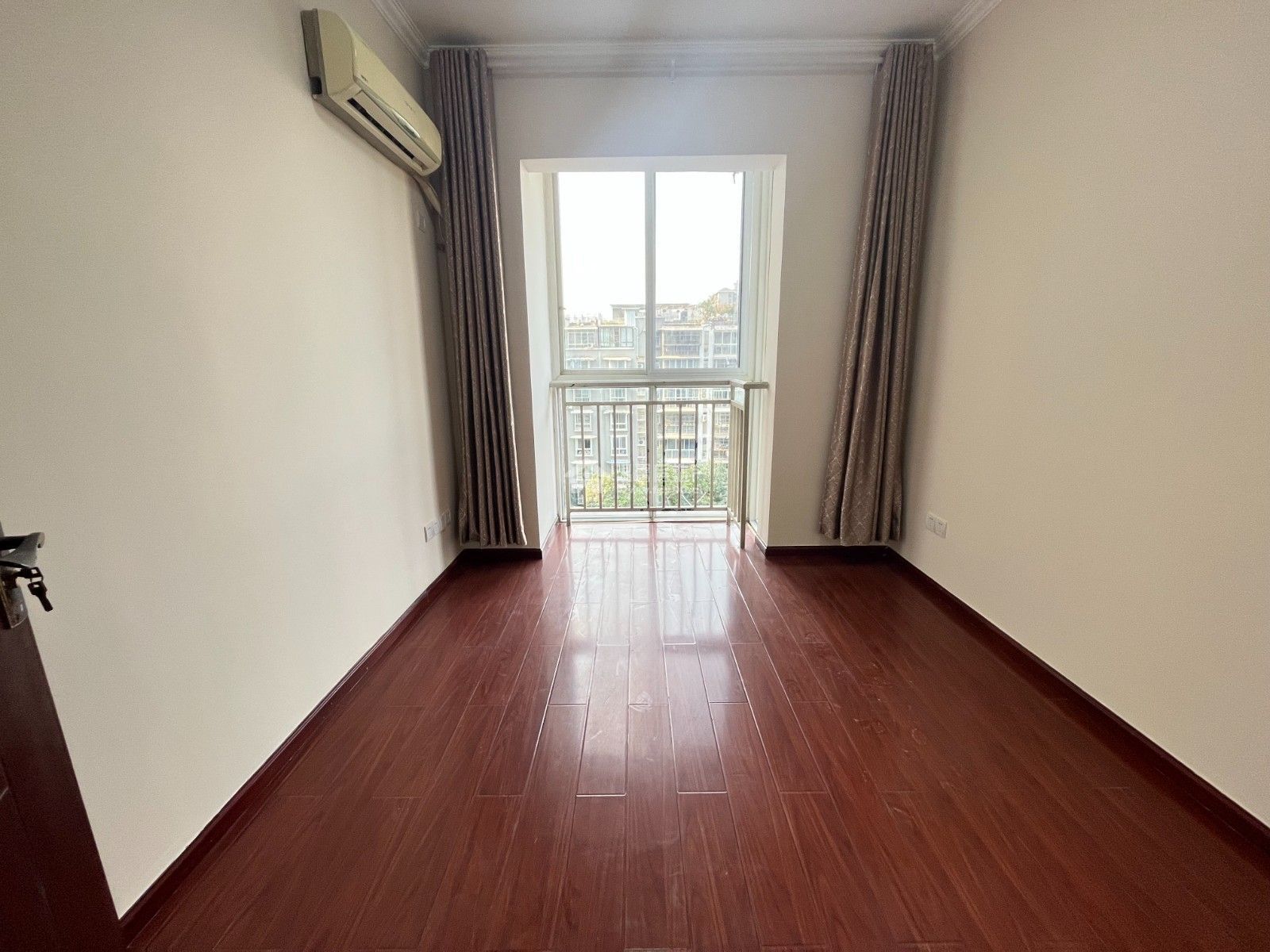 M-20003二手房图片