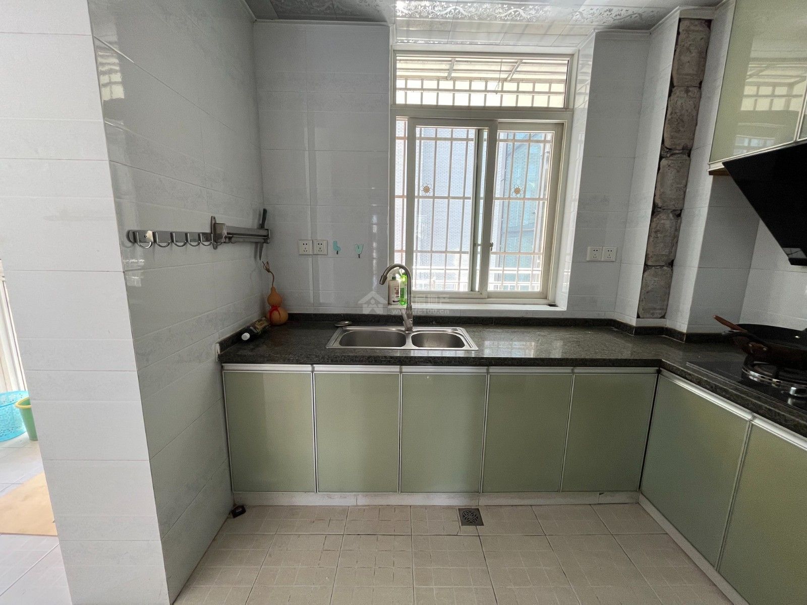 M-28152二手房图片