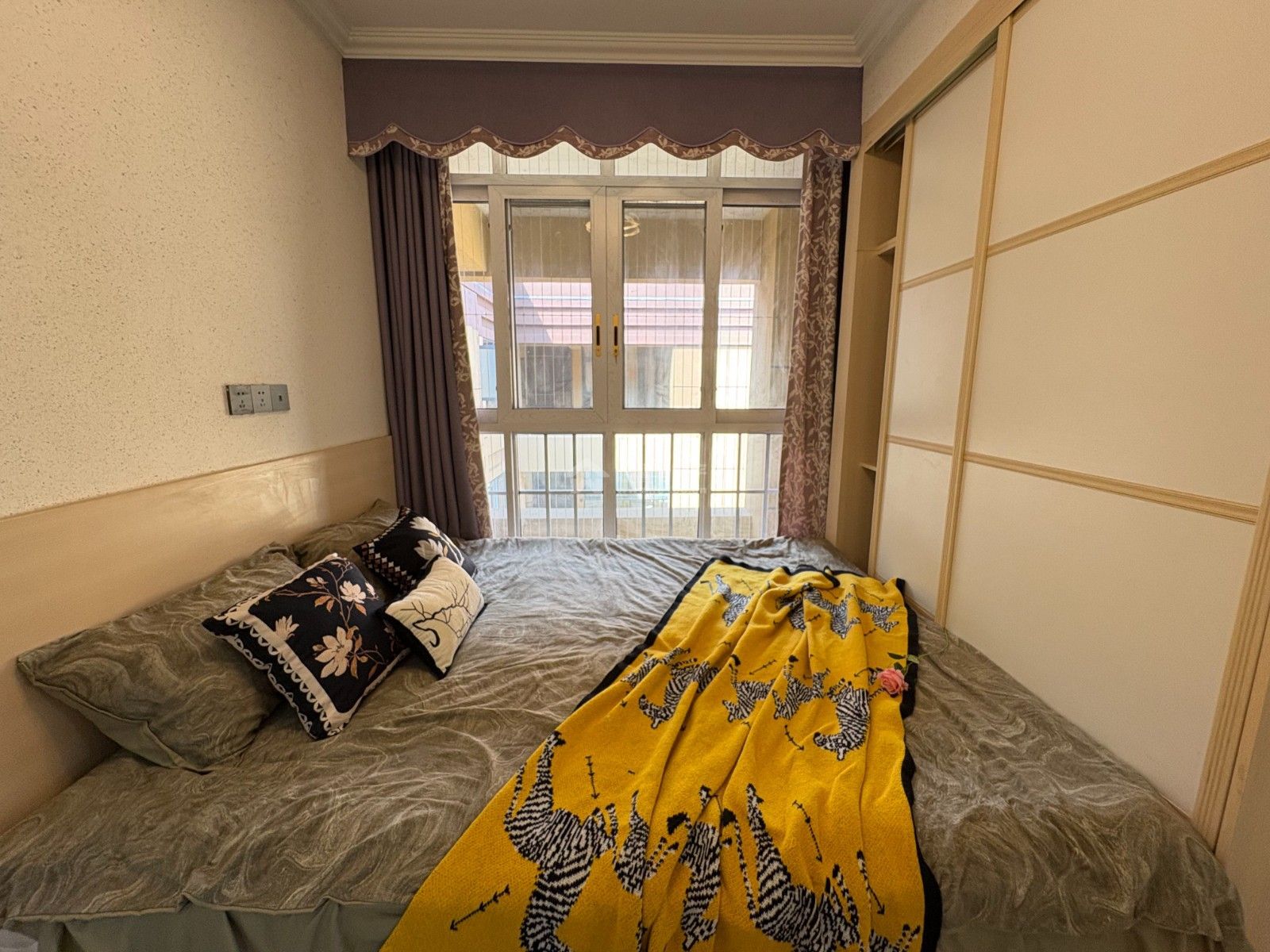 M-28498二手房图片