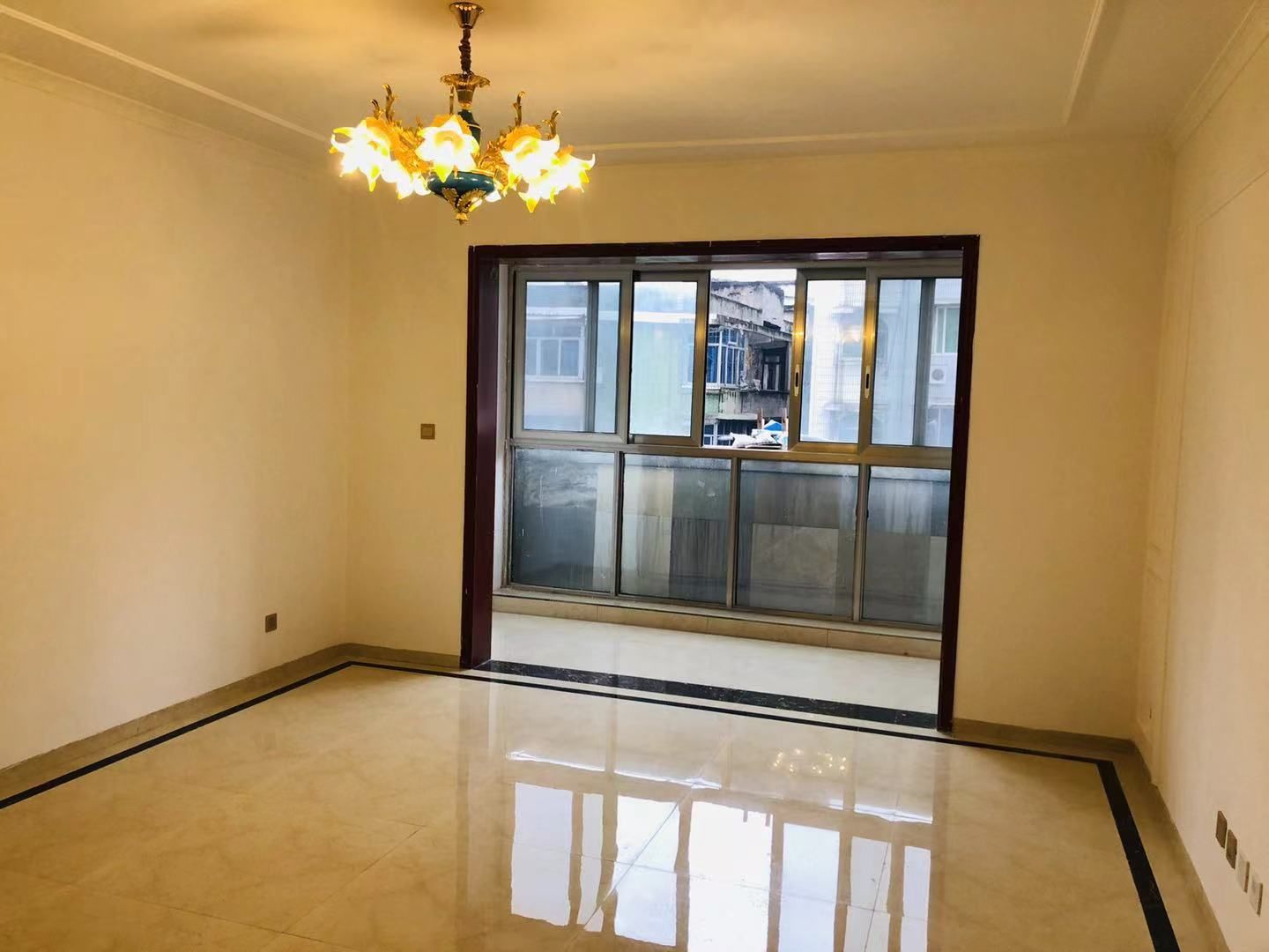 M-28775二手房图片