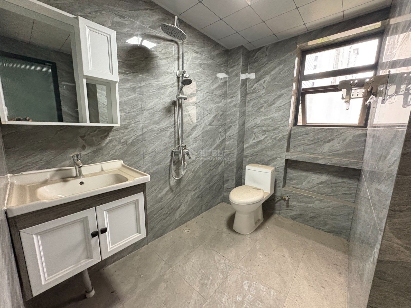 M-33805二手房图片