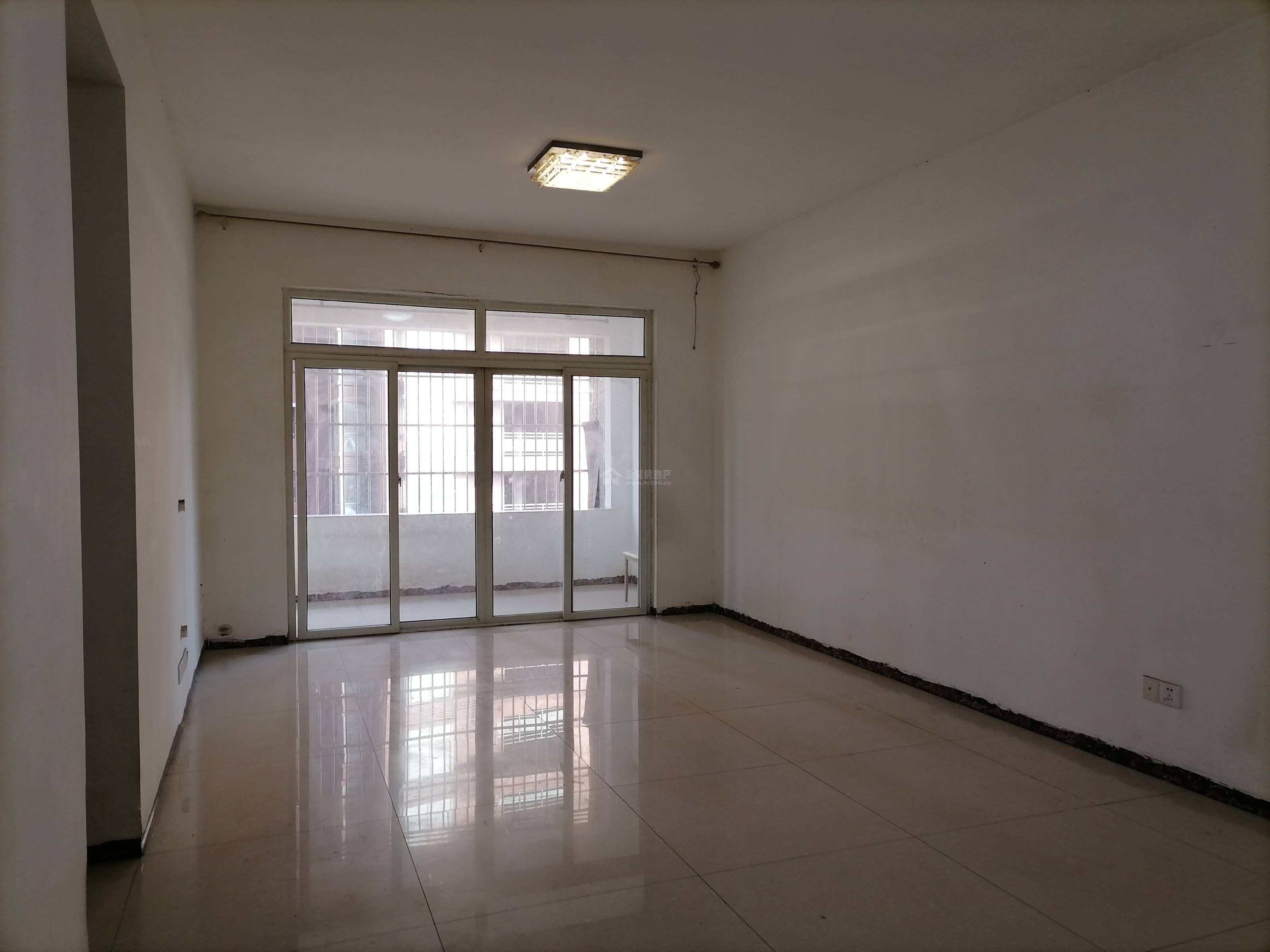 Z-12842二手房图片