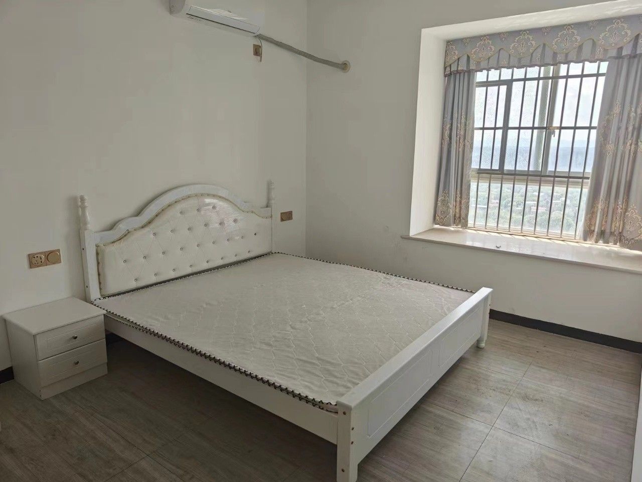 Z-18794二手房图片