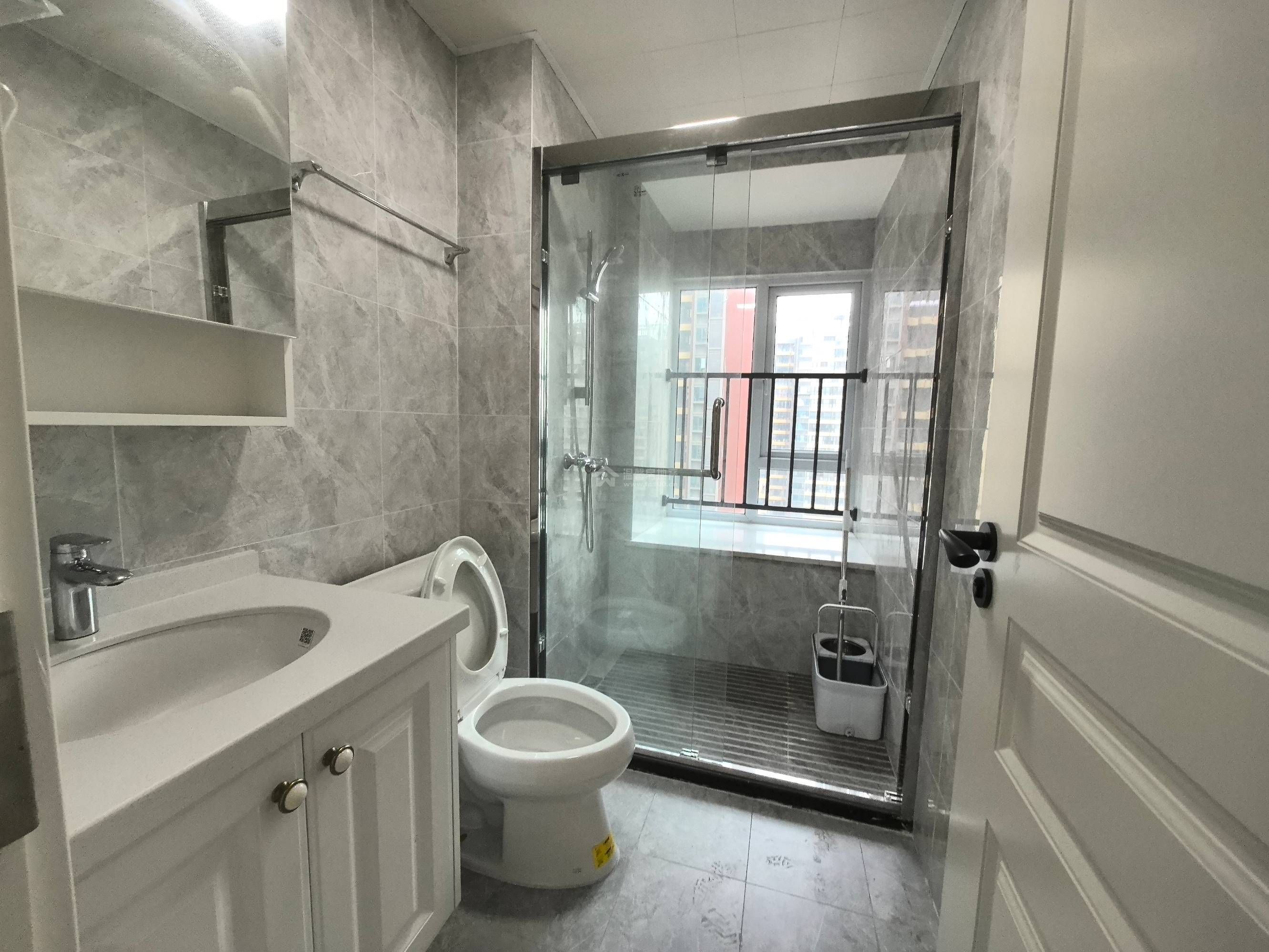 Z-40858二手房图片