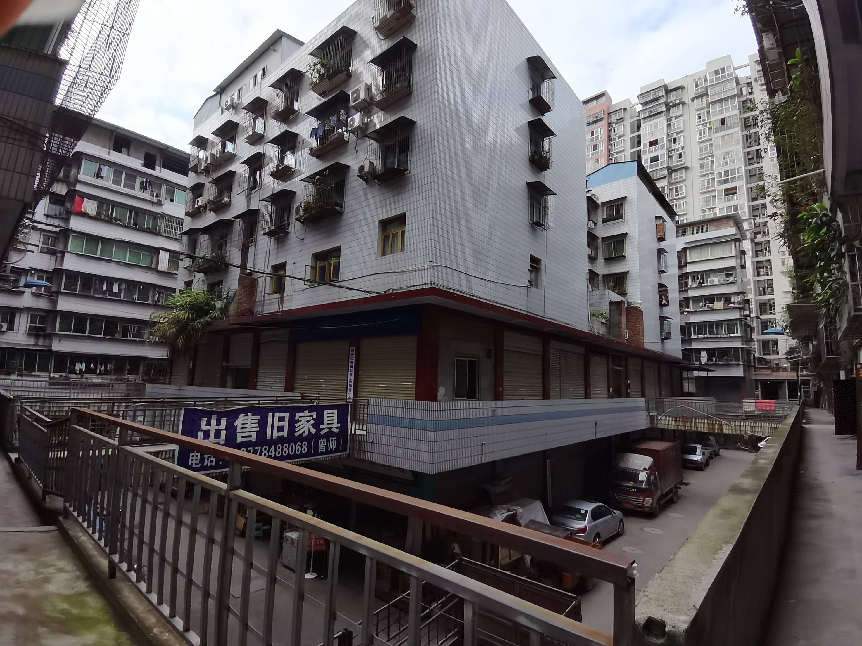 农兴街农贸市场居民楼图片