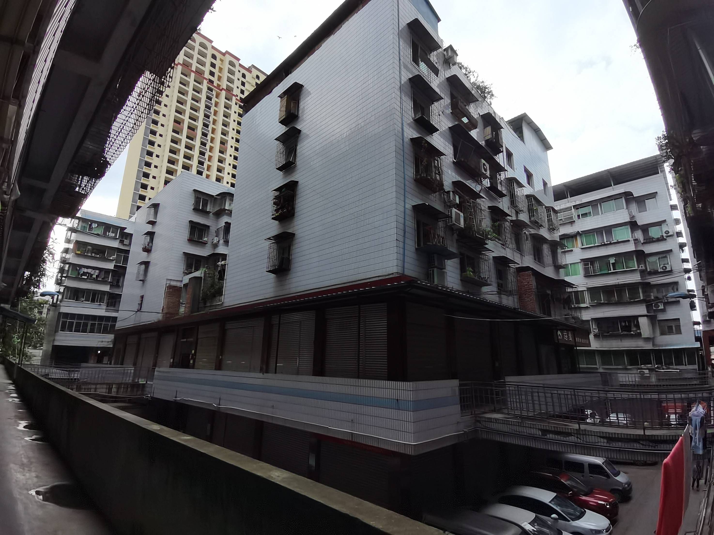 农兴街农贸市场居民楼图片